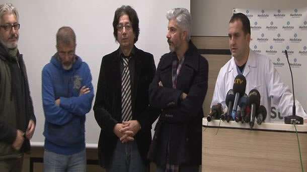 Tiyatro, sinema ve dizi oyuncusu Nejat Uygur, Medistate Kavacık Hastanesi'nde 19.45 sıralarında hayatını kaybetti