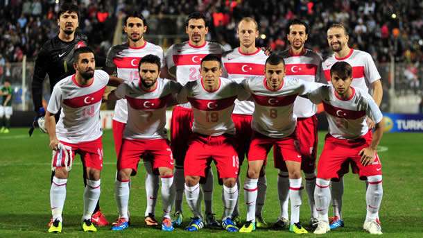Türkiye A Milli Futbol takımı, Adana 5 Ocak Stadı'nda oynadığı özel maçta Kuzey İrlanda'yı 1-0 mağlup etti.