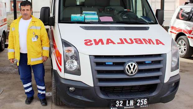 Isparta'nın Şarkikaraağaç İlçesi'nde devlet hastanesi ambulansı, il merkezine hasta bırakıp dönerken yolda radara yakalandı, ve hız yaptığı için ceza kesildi.