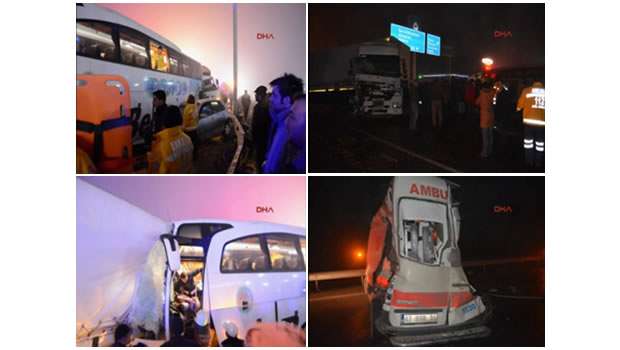 Kulu makası mevkii Ankara yönü çıkışında TIR, kamyon ve otomobillerden oluşan 20'den fazla aracın çarpışması sonucu zincirleme trafik kazası meydana geldi.