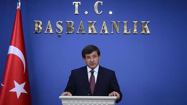 Davutoğlu, Cumhurbaşkanı Erdoğan ile görüşmesinin ardından yeni kabineyi kamuoyuna duyurdu.