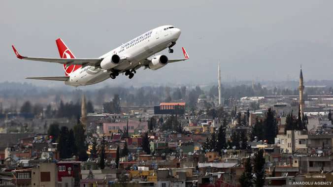 Türk Hava Yolları (THY), asker ve polislere Kurban Bayramı süresince yapacakları seyahatlerde yüzde 50 indirim uygulayacak.