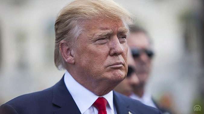 ABD'de başkanlık yarışında Cumhuriyetçilerin aday adayı iş adamı Donald Trump, kişisel gelir beyanı belgelerini ABD Federal Seçim Komisyonuna (FEC) sunduğunu açıkladı.