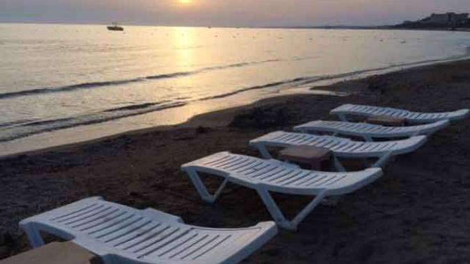 Danimarka'da yapılan anketler ve tur şirketlerinin verdikleri bilgilere göre tatil için Türkiye'ye bu yıl giden Danimarkalıların sayısında büyük düşüş var.