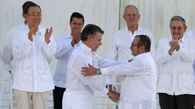 santos.jpg