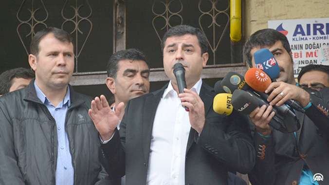HDP, gözaltı, Selahattin Demirtaş