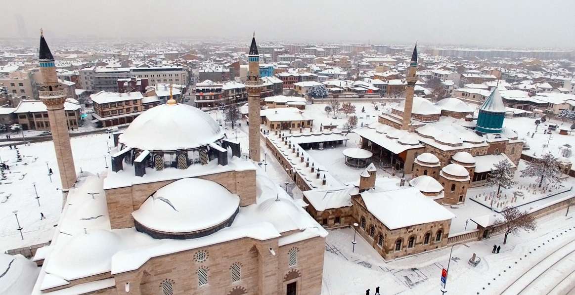 Konya, kar, Mevlana Müzesi
