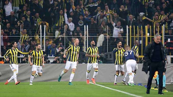 futbol, UEFA, Türkiye, 3 takım, son 32 turu