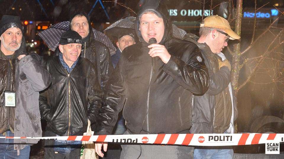 Kur’an yakmak isteyen ırkçı Paludan’a Fransa ve Belçika da izin vermedi
