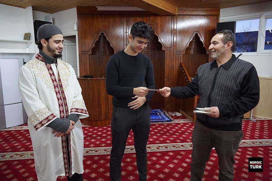 Bröndby Camii “Hutbe ve Müezzinlik Yarışması”nda ödülleri topladı