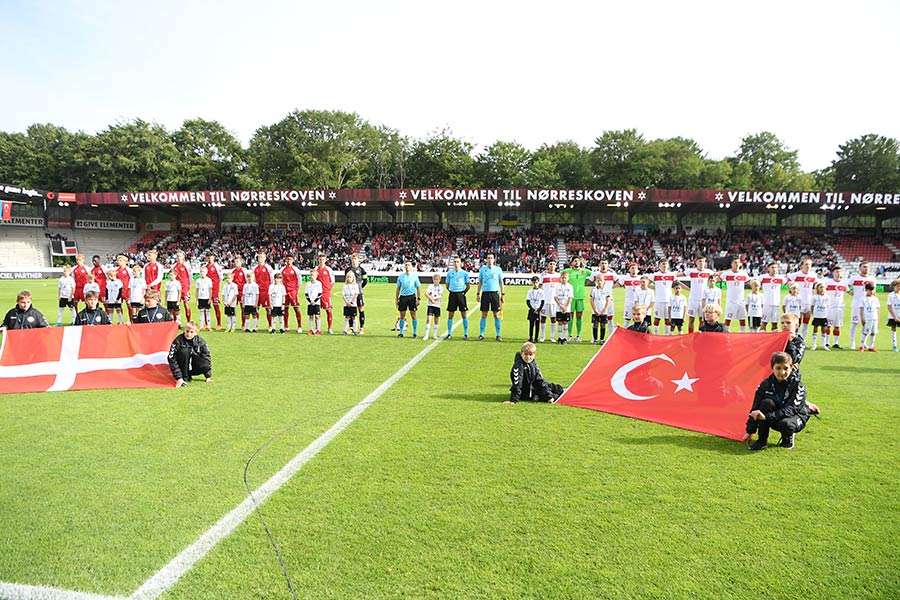 Türkiye Danimarka’da mağlup oldu! Danimarka: 3 – Türkiye: 2