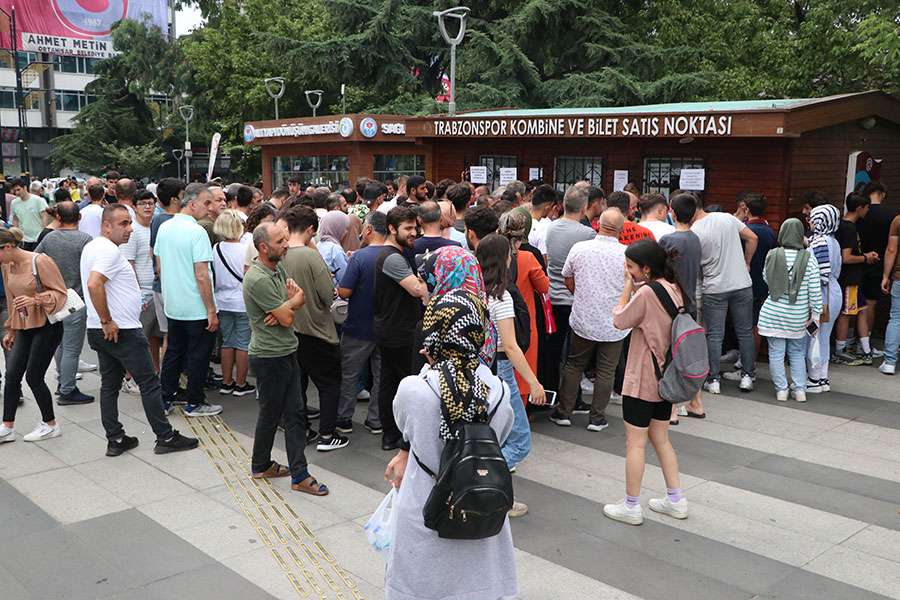 Trabzonspor-Kopenhag maçı biletleri satışa çıktı