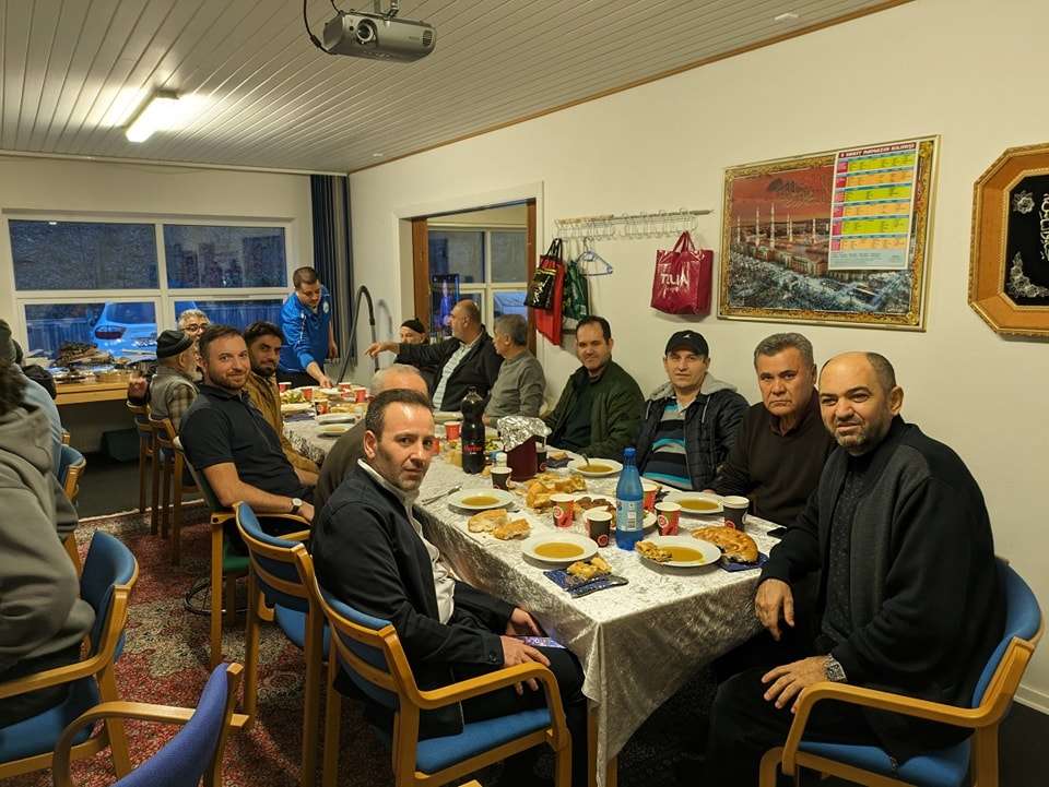 Silkeborg Camii’nde gurbetçiler iftarda buluştu