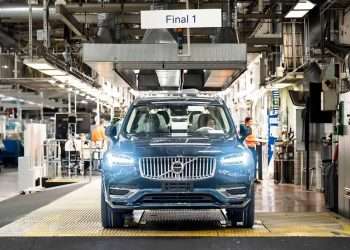 Volvo’dan dizele veda: Üretim artık elektrikli olacak