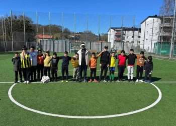 İsveç’te çocuklar ’23 Nisan Kupası’ için mücadele etti