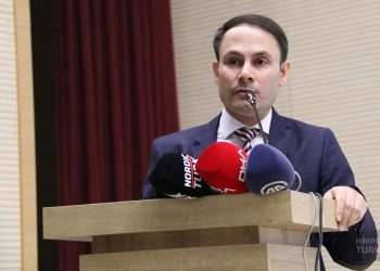İsveç Nyans Partisi lideri Yüksel, Kulu’da destek istedi