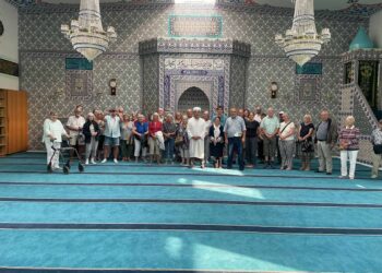 Ishoj’a yeni taşınanlara Mevlana Camii tanıtıldı