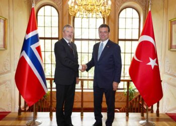 Norveç Büyükelçisi Gaarder, İmamoğlu ile görüştü
